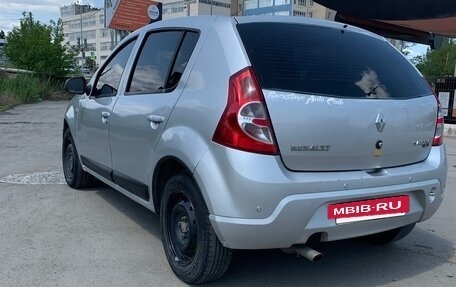 Renault Sandero I, 2011 год, 390 000 рублей, 6 фотография