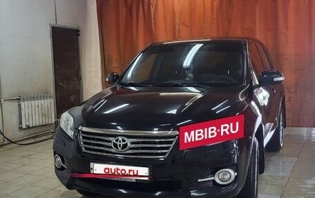 Toyota RAV4, 2011 год, 1 600 000 рублей, 7 фотография