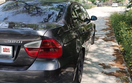 BMW 3 серия, 2005 год, 950 000 рублей, 8 фотография