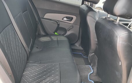 Chevrolet Cruze II, 2014 год, 690 000 рублей, 5 фотография