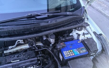 Hyundai Solaris II рестайлинг, 2012 год, 600 000 рублей, 8 фотография