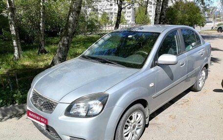 KIA Rio II, 2011 год, 750 000 рублей, 3 фотография