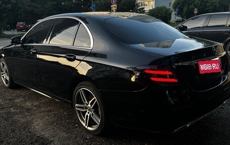 Mercedes-Benz E-Класс, 2019 год, 4 350 000 рублей, 11 фотография