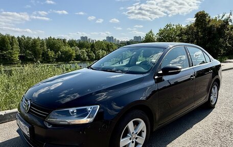 Volkswagen Jetta VI, 2013 год, 900 000 рублей, 8 фотография