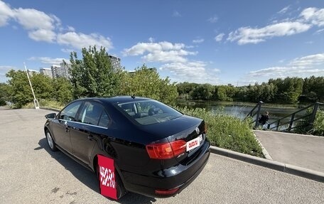 Volkswagen Jetta VI, 2013 год, 900 000 рублей, 10 фотография