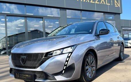 Peugeot 308, 2022 год, 2 060 000 рублей, 2 фотография