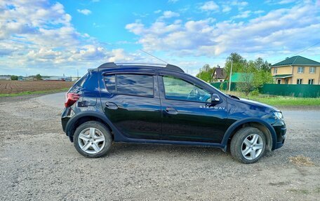 Renault Sandero II рестайлинг, 2017 год, 999 000 рублей, 8 фотография