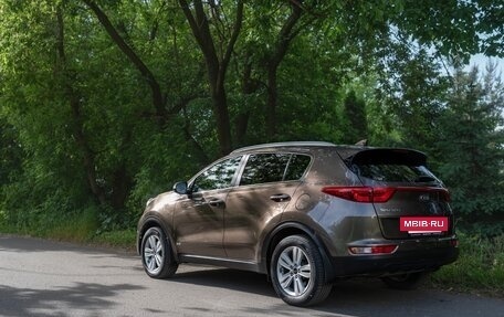 KIA Sportage IV рестайлинг, 2017 год, 1 877 000 рублей, 4 фотография