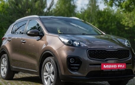 KIA Sportage IV рестайлинг, 2017 год, 1 877 000 рублей, 10 фотография