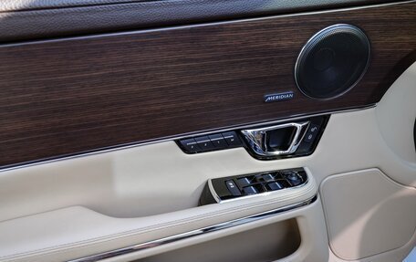 Jaguar XJ IV (X351), 2017 год, 3 500 000 рублей, 17 фотография