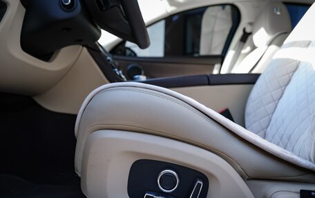 Jaguar XJ IV (X351), 2017 год, 3 500 000 рублей, 14 фотография