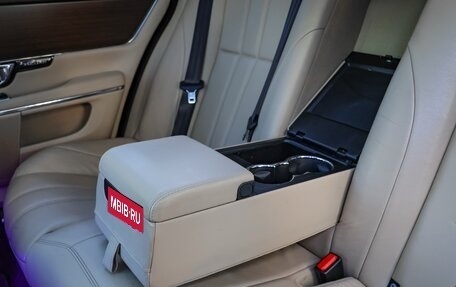 Jaguar XJ IV (X351), 2017 год, 3 500 000 рублей, 23 фотография