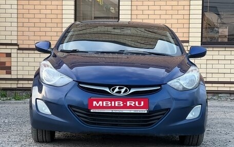 Hyundai Elantra V, 2011 год, 950 000 рублей, 3 фотография