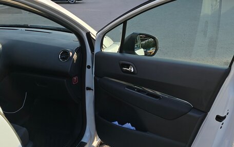 Peugeot 3008 I рестайлинг, 2011 год, 700 000 рублей, 24 фотография