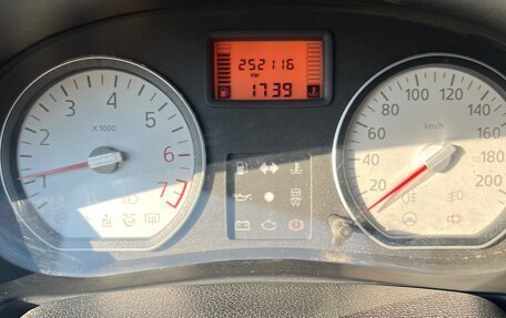 Renault Logan I, 2007 год, 380 000 рублей, 8 фотография