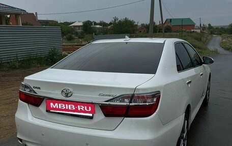 Toyota Camry, 2015 год, 2 000 000 рублей, 4 фотография