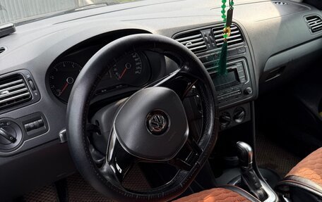 Volkswagen Polo VI (EU Market), 2015 год, 790 000 рублей, 11 фотография