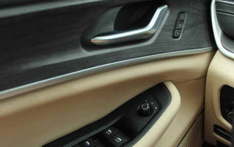 Jeep Grand Cherokee, 2023 год, 8 150 000 рублей, 14 фотография