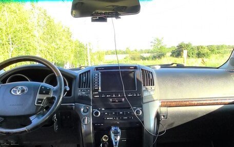 Toyota Land Cruiser 200, 2008 год, 3 800 000 рублей, 8 фотография
