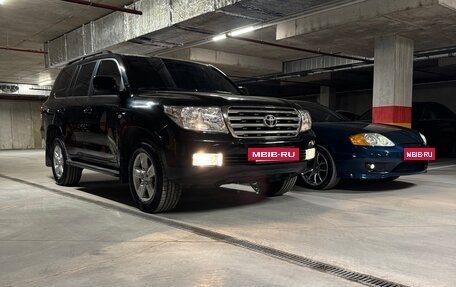 Toyota Land Cruiser 200, 2010 год, 2 799 999 рублей, 12 фотография