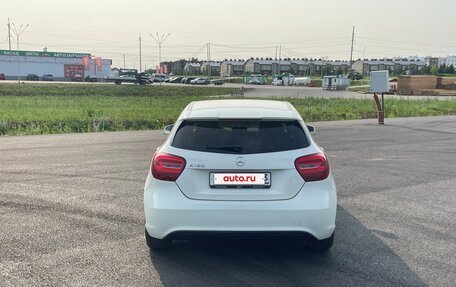 Mercedes-Benz A-Класс, 2016 год, 1 950 000 рублей, 4 фотография