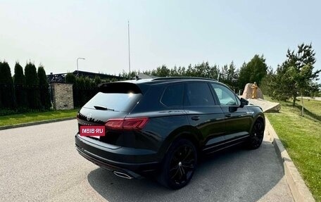 Volkswagen Touareg III, 2019 год, 8 300 000 рублей, 4 фотография