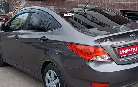 Hyundai Solaris II рестайлинг, 2014 год, 649 999 рублей, 8 фотография