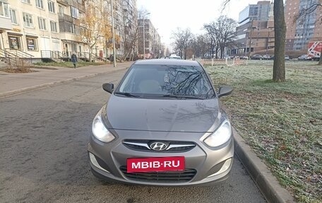 Hyundai Solaris II рестайлинг, 2014 год, 649 999 рублей, 9 фотография