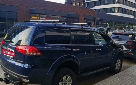 Mitsubishi Pajero Sport II рестайлинг, 2015 год, 1 750 000 рублей, 3 фотография