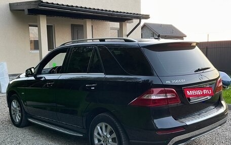 Mercedes-Benz M-Класс, 2012 год, 2 500 000 рублей, 3 фотография
