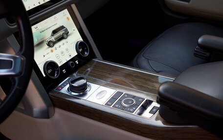 Land Rover Range Rover IV рестайлинг, 2019 год, 6 900 000 рублей, 9 фотография