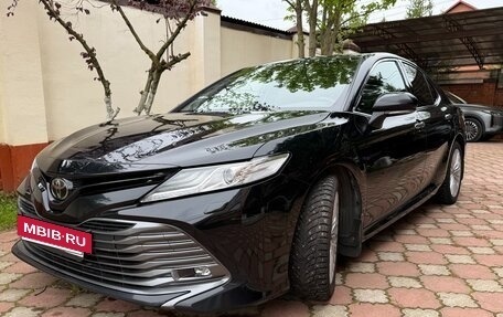 Toyota Camry, 2020 год, 3 200 000 рублей, 4 фотография