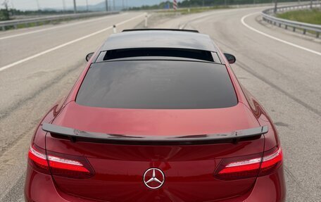 Mercedes-Benz E-Класс, 2019 год, 4 690 000 рублей, 7 фотография