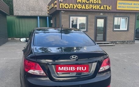 Hyundai Solaris II рестайлинг, 2013 год, 799 999 рублей, 8 фотография