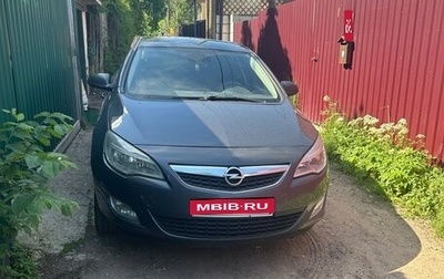 Opel Astra J, 2010 год, 1 200 000 рублей, 1 фотография