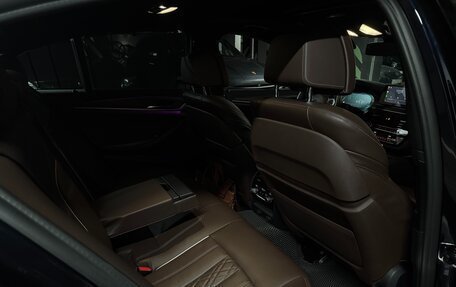 BMW 5 серия, 2019 год, 4 700 000 рублей, 27 фотография