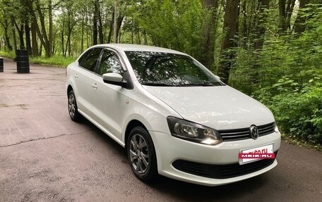 Volkswagen Polo VI (EU Market), 2014 год, 760 000 рублей, 2 фотография