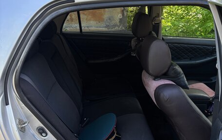 Toyota Allex i рестайлинг, 2001 год, 480 000 рублей, 12 фотография