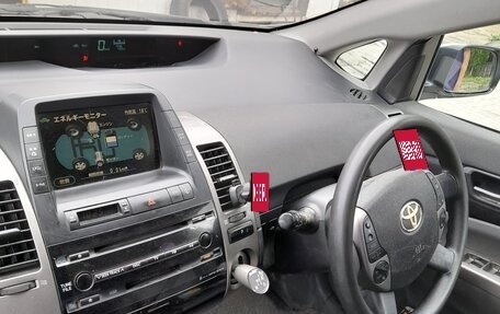 Toyota Prius, 2008 год, 695 000 рублей, 1 фотография