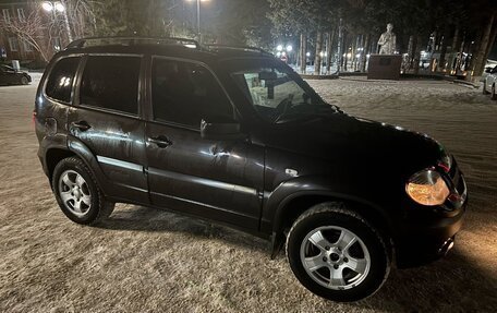 Chevrolet Niva I рестайлинг, 2012 год, 370 000 рублей, 2 фотография