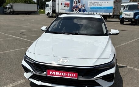 Hyundai Elantra, 2024 год, 2 300 000 рублей, 1 фотография