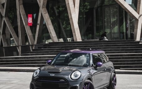 MINI Hatch, 2017 год, 2 550 000 рублей, 2 фотография