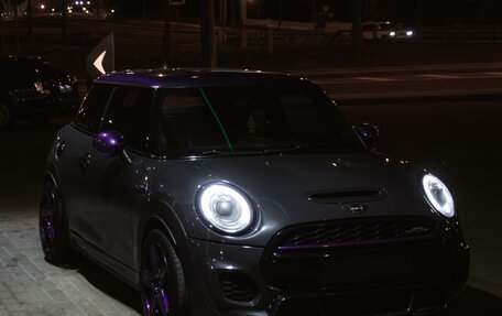 MINI Hatch, 2017 год, 2 550 000 рублей, 10 фотография