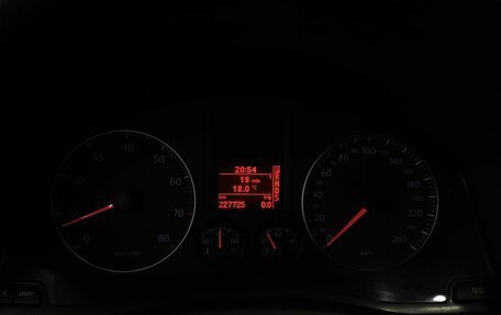 Volkswagen Golf V, 2006 год, 445 000 рублей, 17 фотография