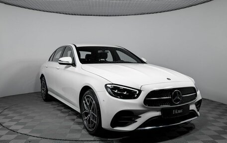 Mercedes-Benz E-Класс, 2021 год, 4 299 000 рублей, 4 фотография