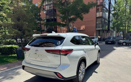 Toyota Highlander, 2025 год, 4 950 000 рублей, 4 фотография