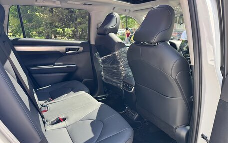 Toyota Highlander, 2025 год, 4 950 000 рублей, 11 фотография