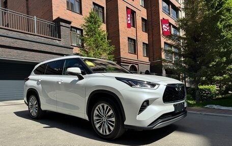 Toyota Highlander, 2025 год, 4 950 000 рублей, 6 фотография