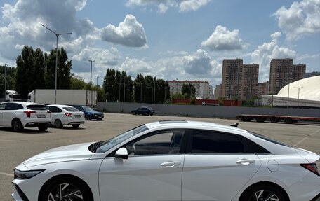 Hyundai Elantra, 2024 год, 2 300 000 рублей, 3 фотография
