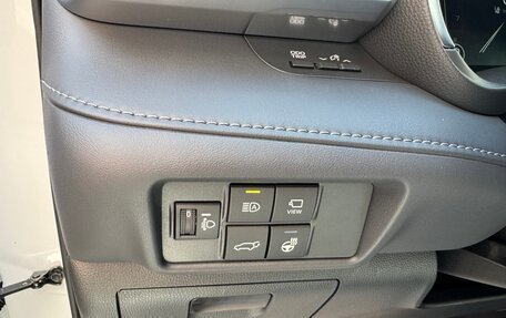 Toyota Highlander, 2025 год, 4 950 000 рублей, 17 фотография